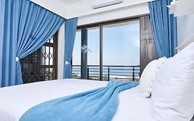 Luxury Ocean View Escape With Private Rooftop -Sancta Maria